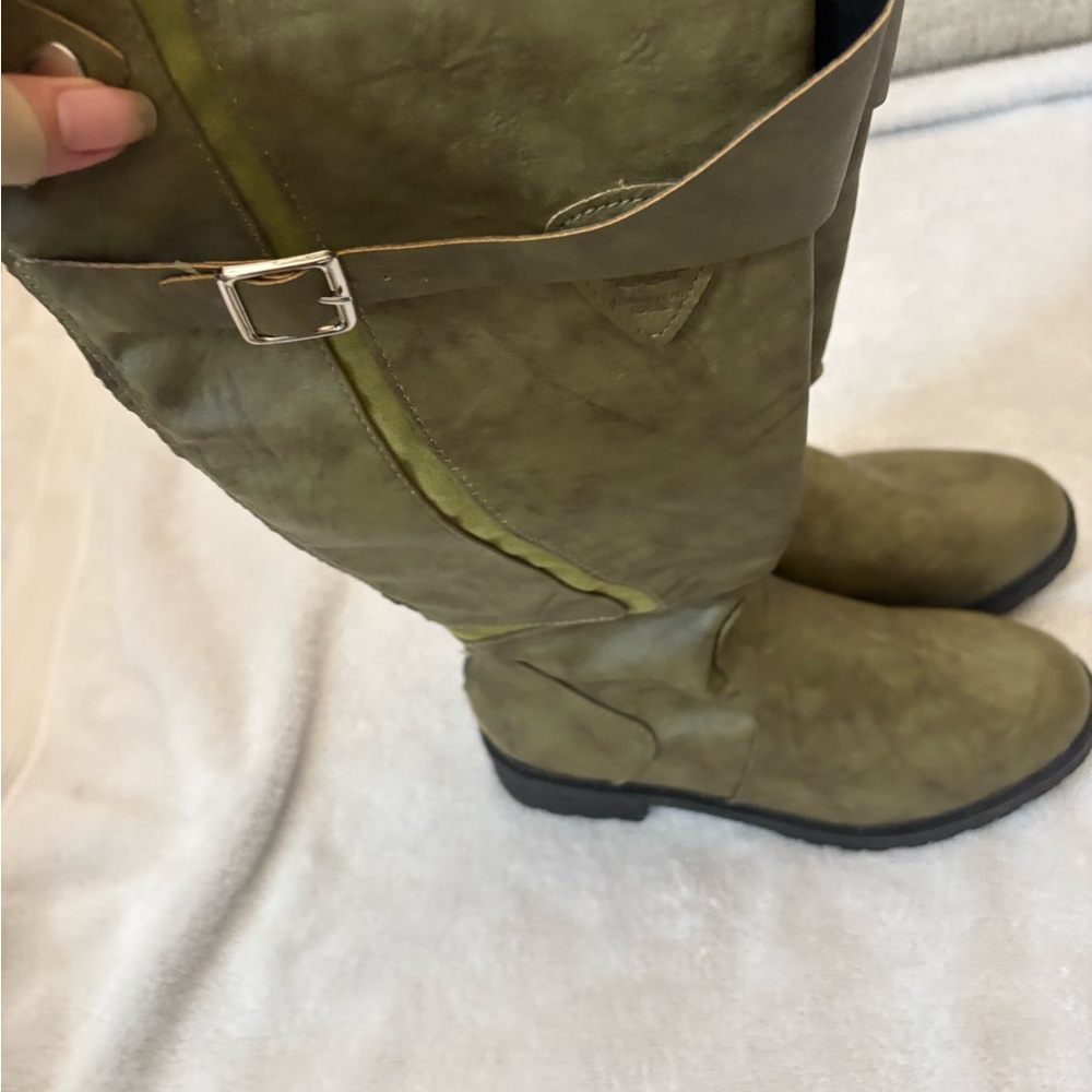 Stylish Olive Over the Knee Boots